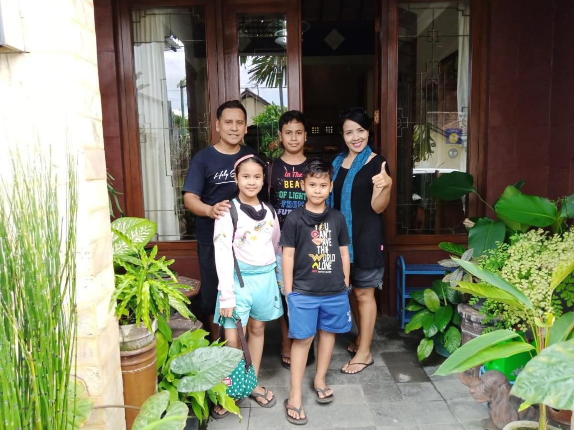 Unique Homestay 443 Γιογκιακάρτα Εξωτερικό φωτογραφία