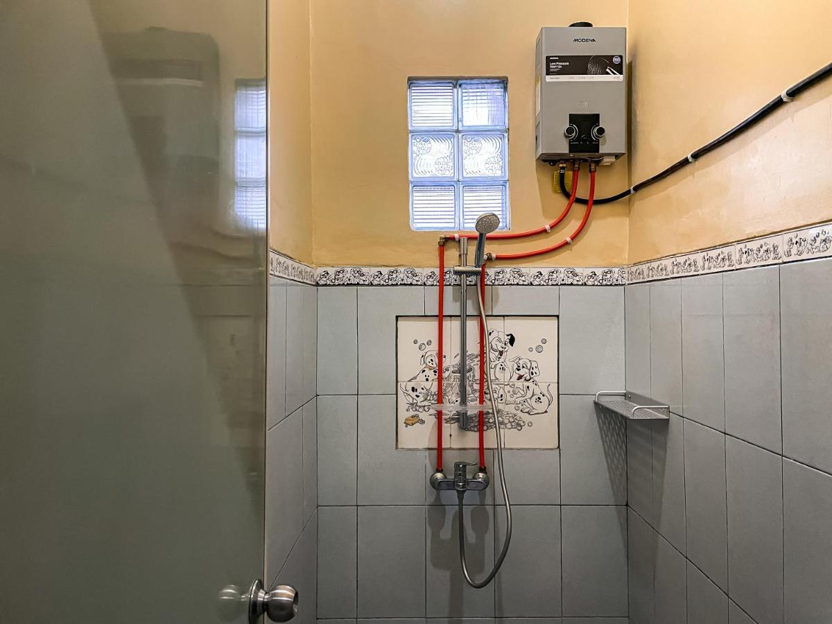 Unique Homestay 443 Γιογκιακάρτα Εξωτερικό φωτογραφία