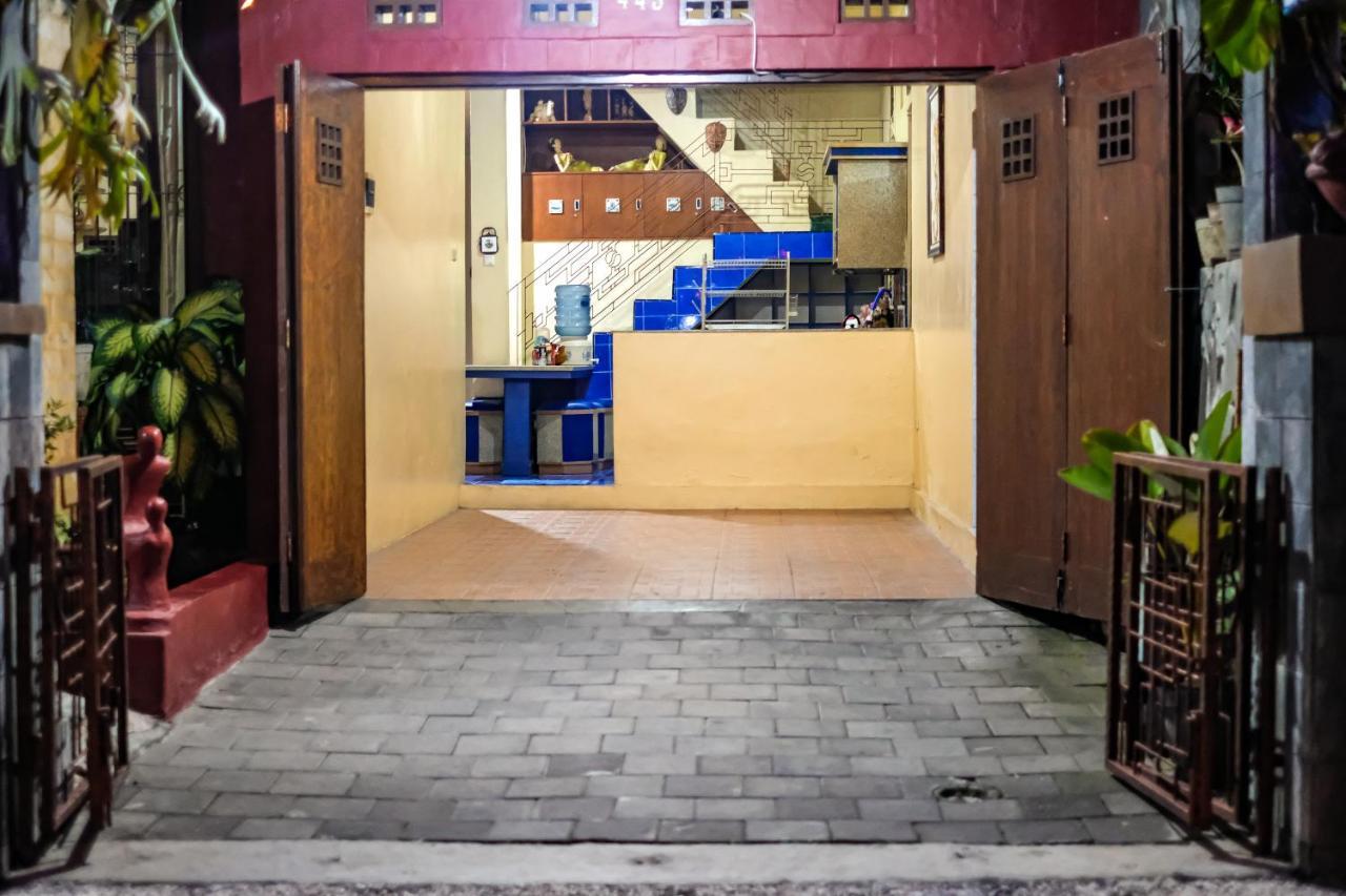 Unique Homestay 443 Γιογκιακάρτα Εξωτερικό φωτογραφία