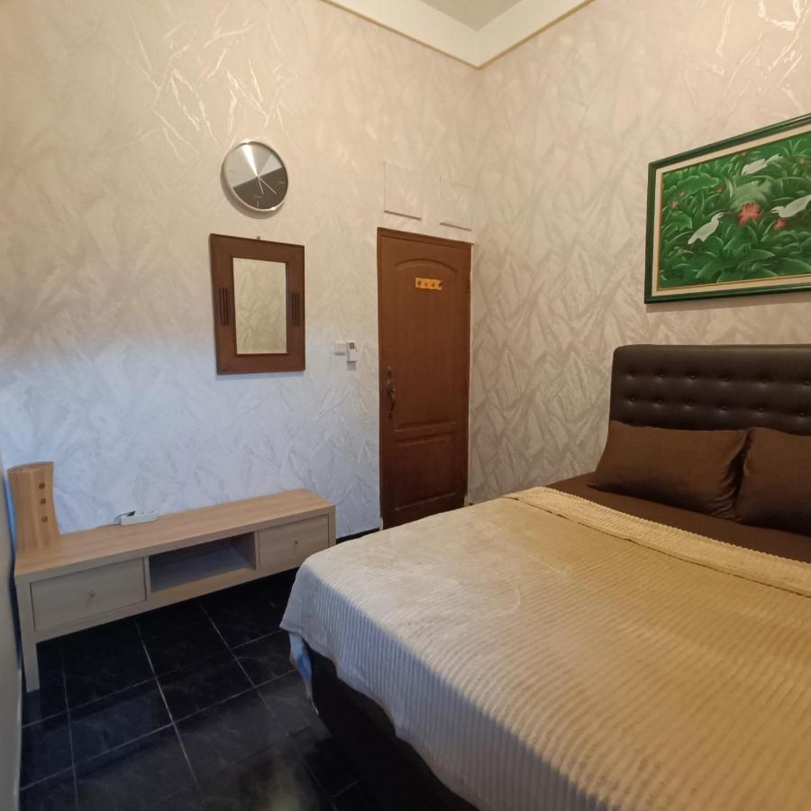 Unique Homestay 443 Γιογκιακάρτα Εξωτερικό φωτογραφία