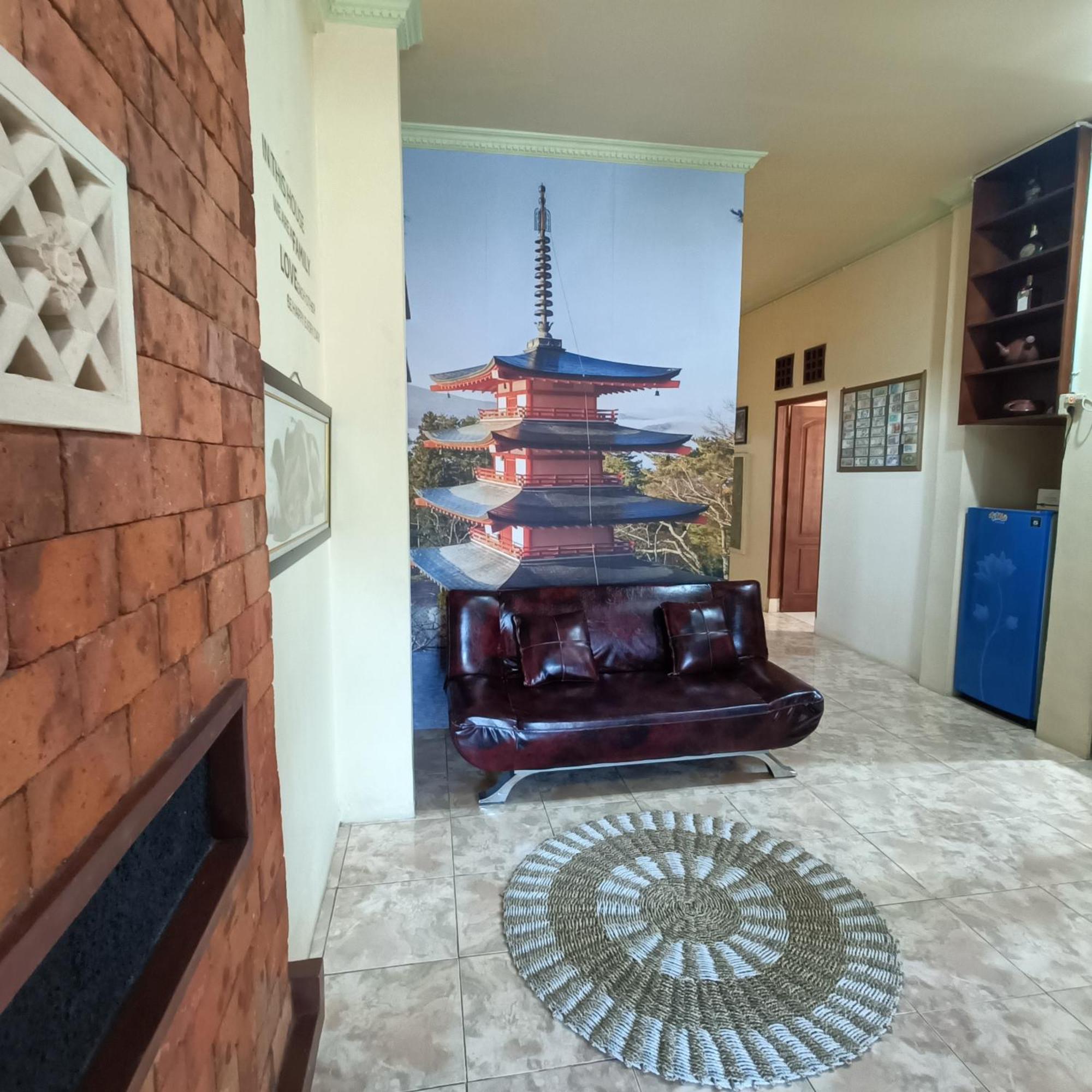 Unique Homestay 443 Γιογκιακάρτα Εξωτερικό φωτογραφία